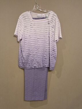 Alfred Dunner Lavender Ombre Ruffle Top L & Matching Pants Size 14, 2 Piece Set